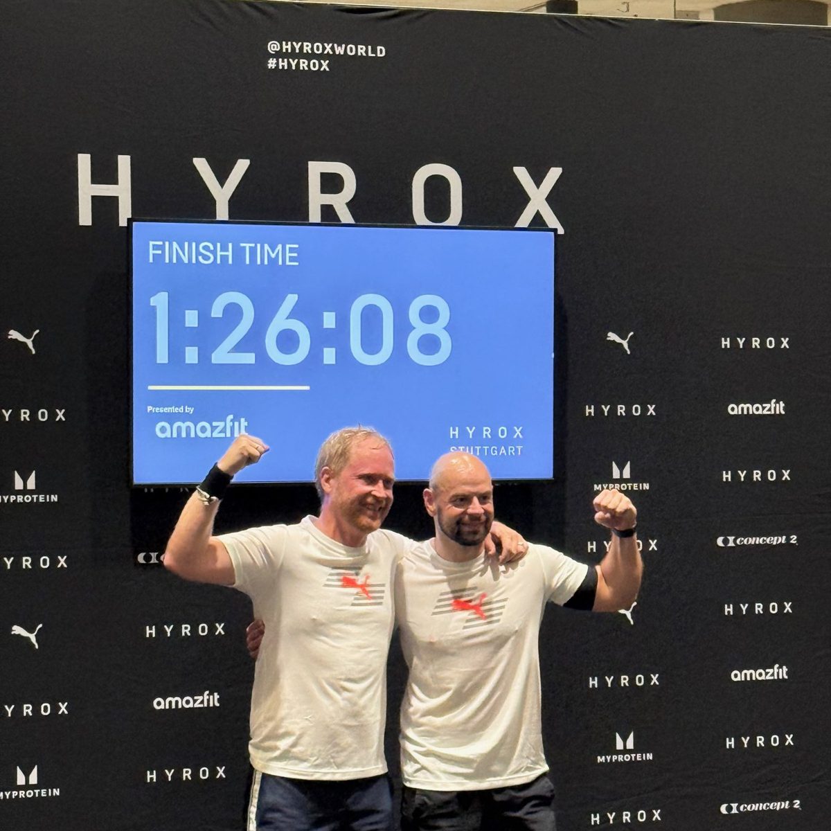 Søren og en ven ved målet til Hyrox i Stuttgart